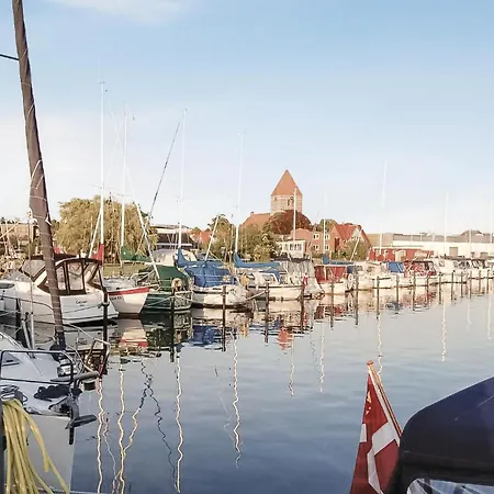 בית נופש Three-bedroom In