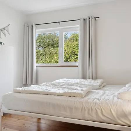 בית נופש Three-bedroom In *