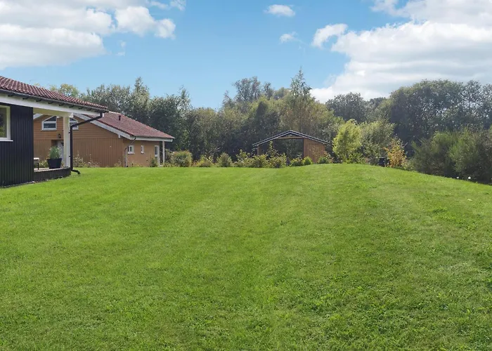 Casa vacanze Three-bedroom In Askeby