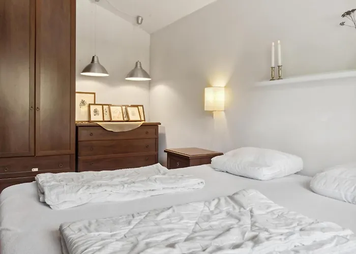 Three-bedroom In Askeby
